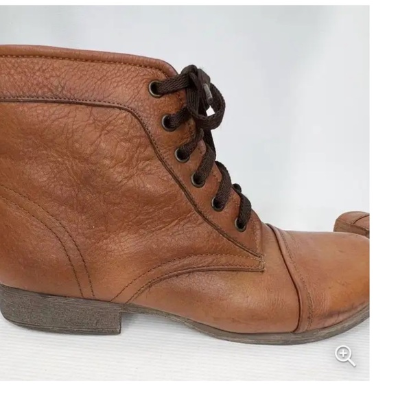 ZIGI SOHO leather lace up bootie. - Picture 11 of 11